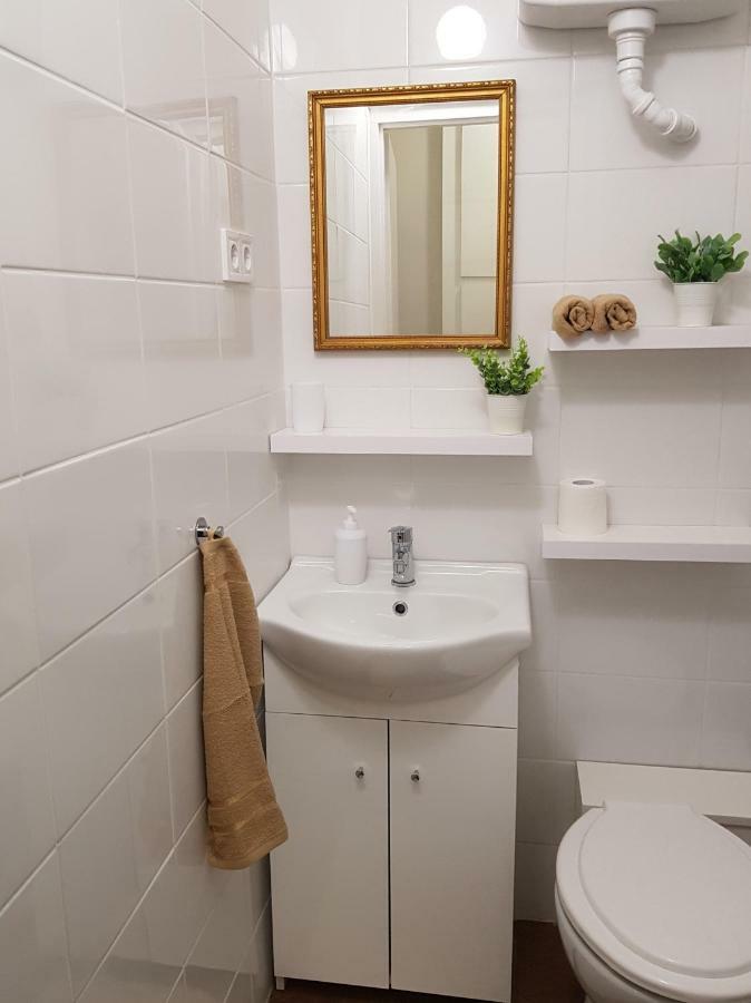 Lia Apartman Apartment Nyiregyhaza Ngoại thất bức ảnh